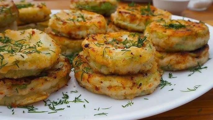 Кабачки с куриным фаршем в кляре