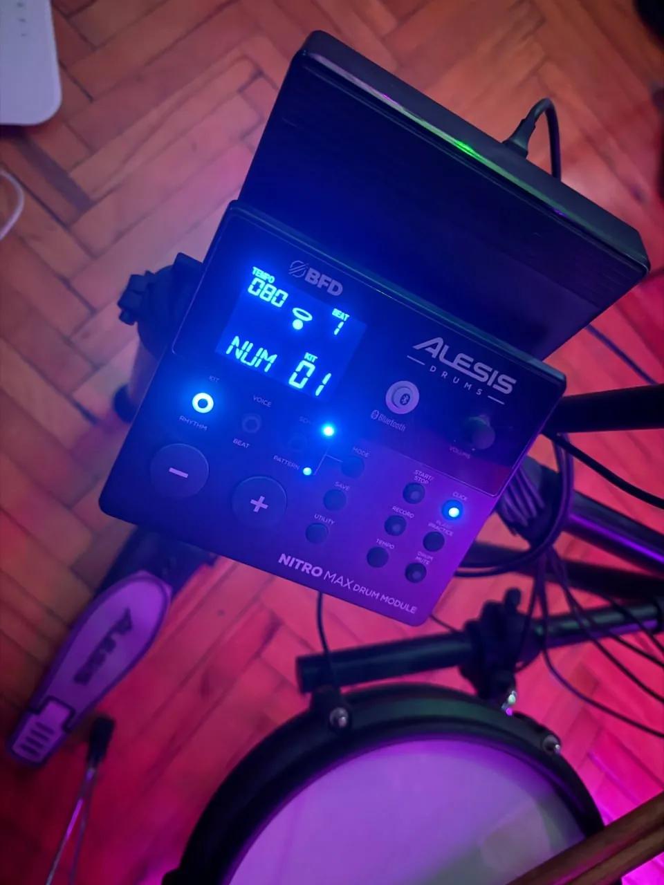 Барабанная установка Alesis Nitro Max