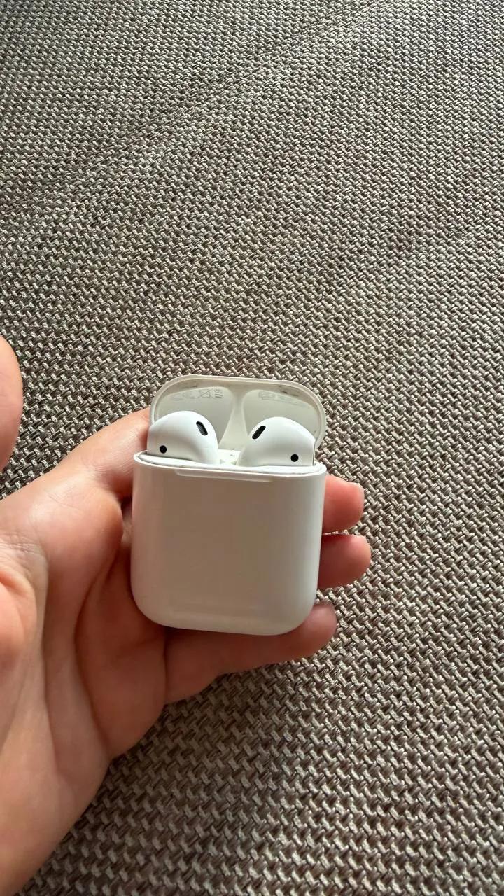 AirPods 2 поколение рабочие