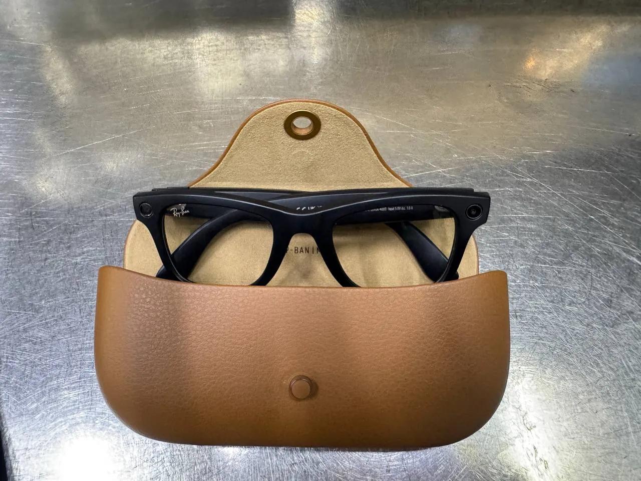 AI-очки Ray-Ban Meta с камерой