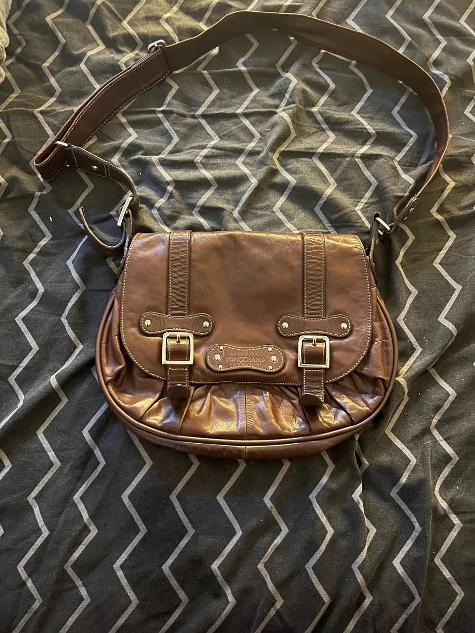 Кожаная сумка Longchamp Idole коричневая