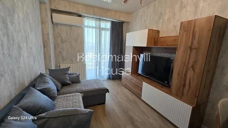 Квартира 57 м² с 2 комнатами в Дидубе