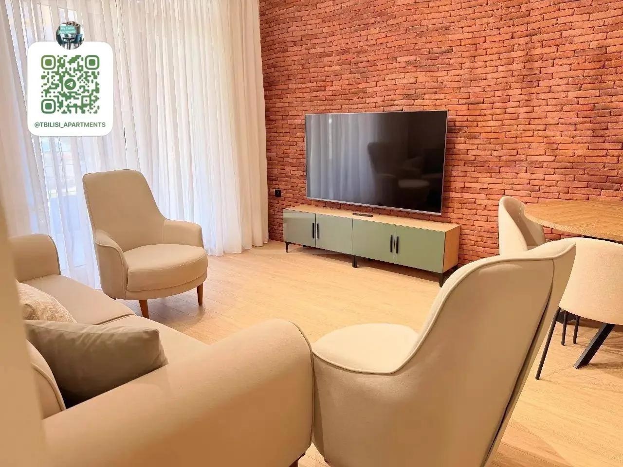 Квартира 65 м² с 3 комнатами в Дигоми