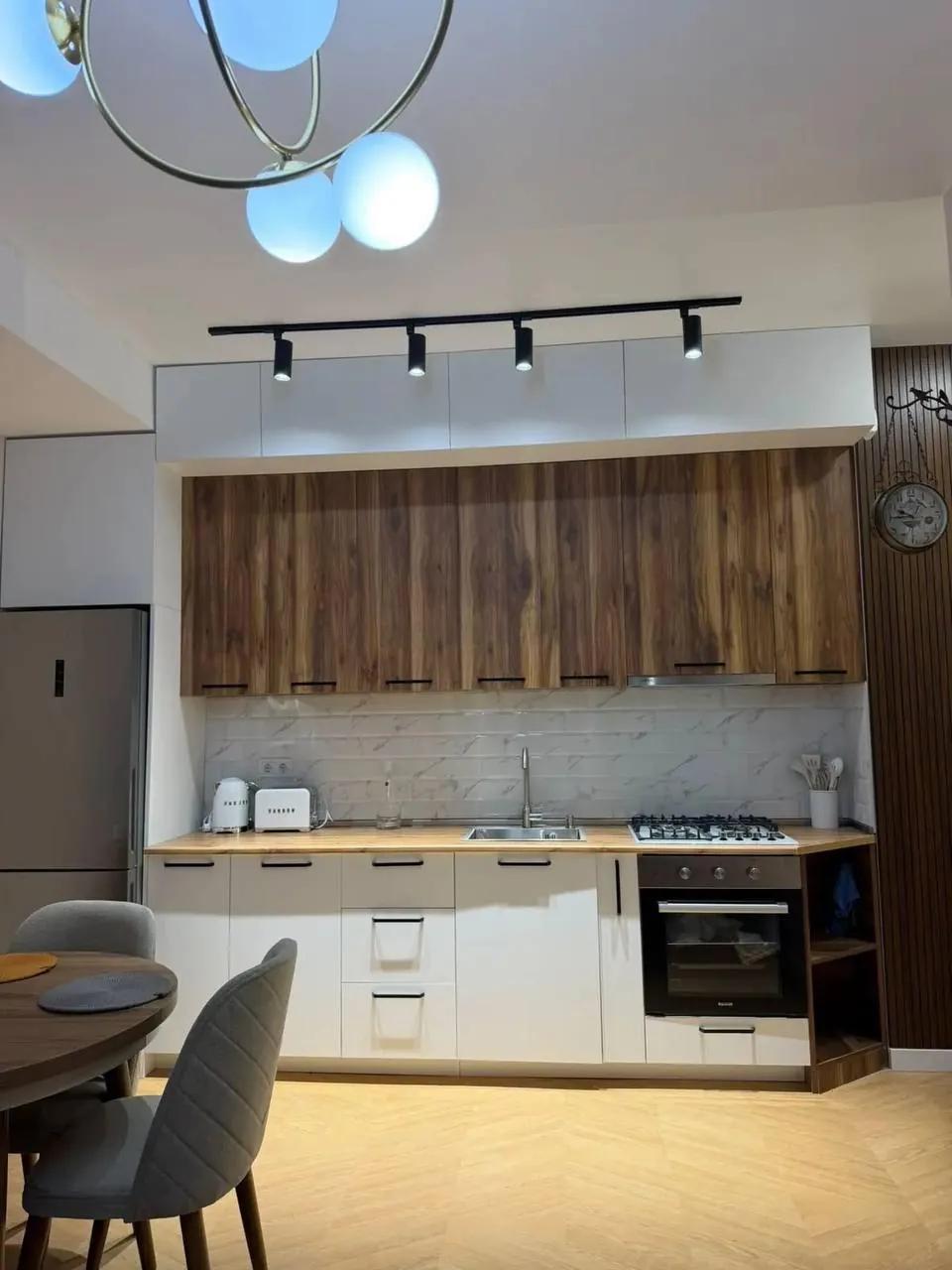 Квартира 58 м² с 2 комнатами в Сабуртало