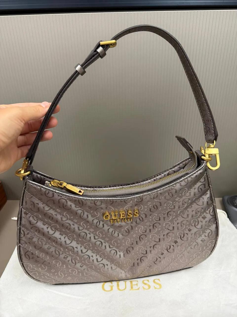 Сумка Guess и другие вещи