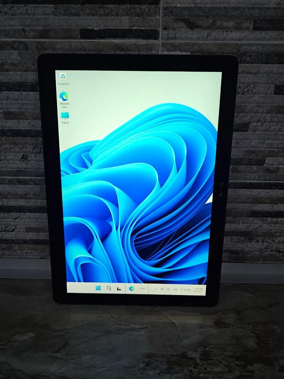Ноутбук-трансформер Dell Latitude 7210 2-в-1