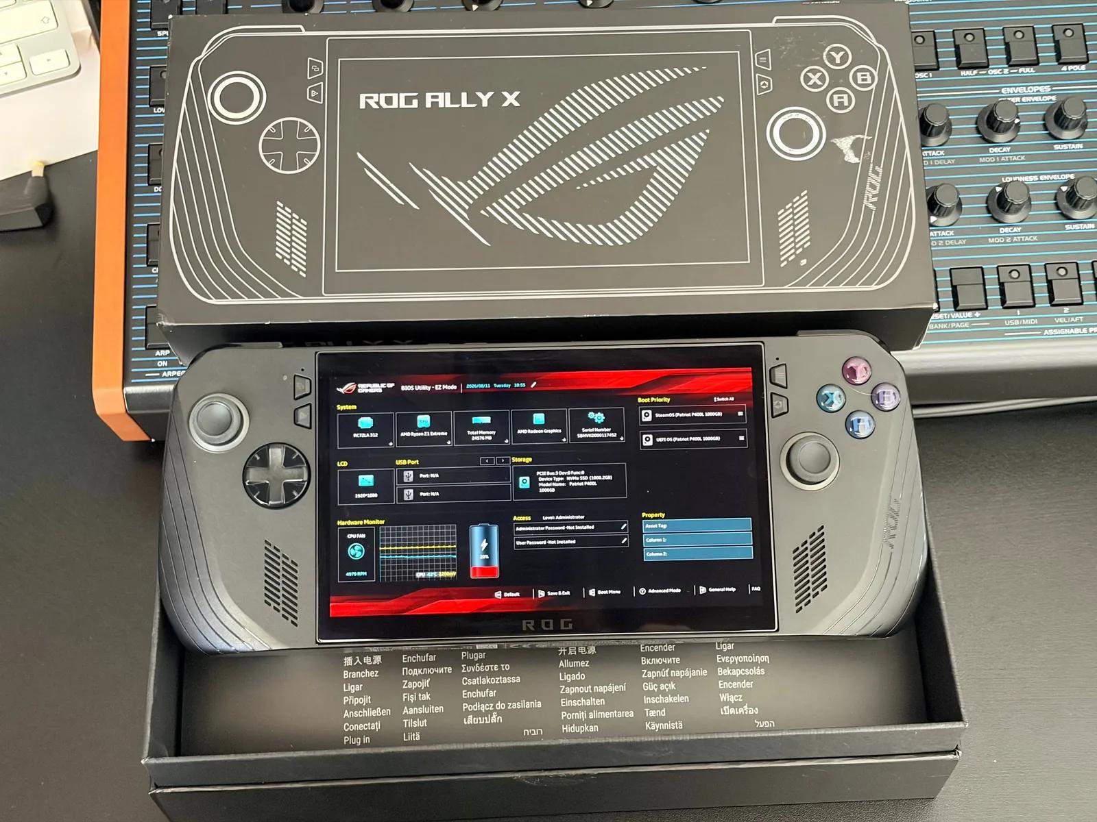 Игровая консоль Asus ROG Ally X 1TB