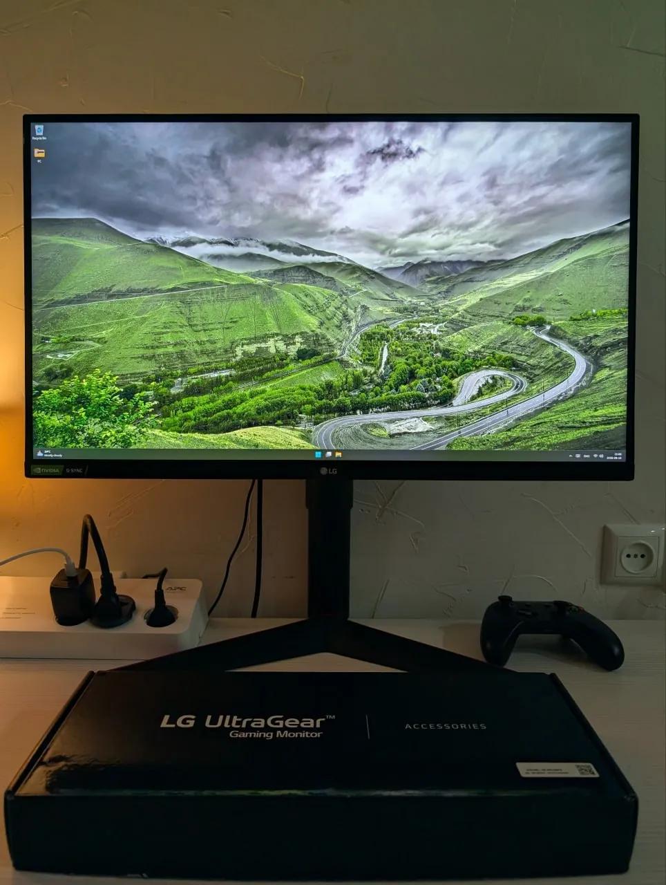 Монитор LG UltraGear 27 дюймов