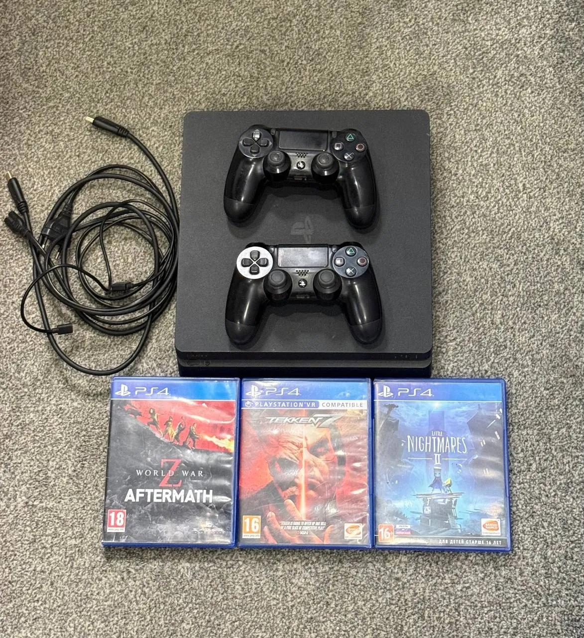 PlayStation 4 Slim 1TB с играми