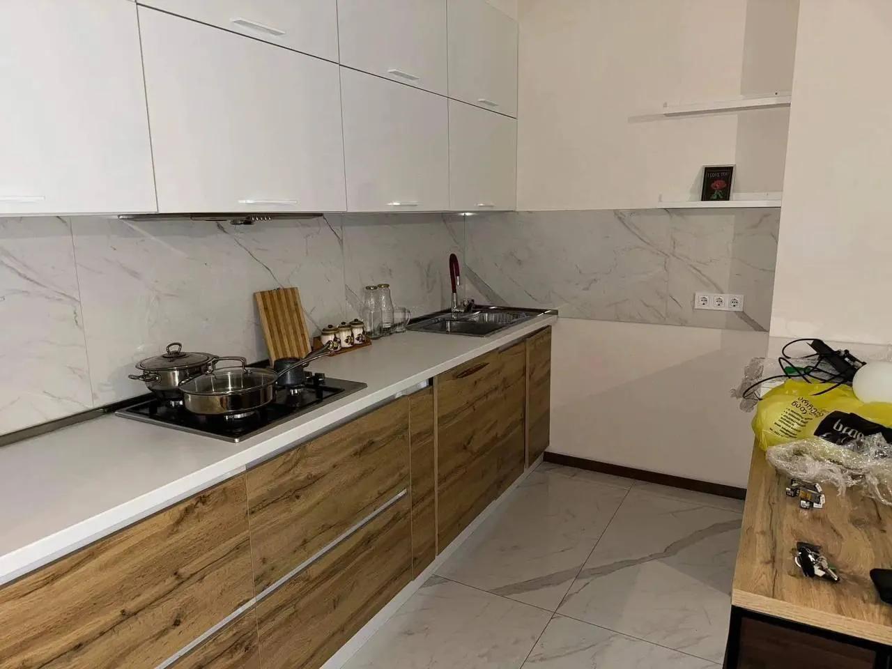 Квартира 58 м² с 2 комнатами в Сабуртало