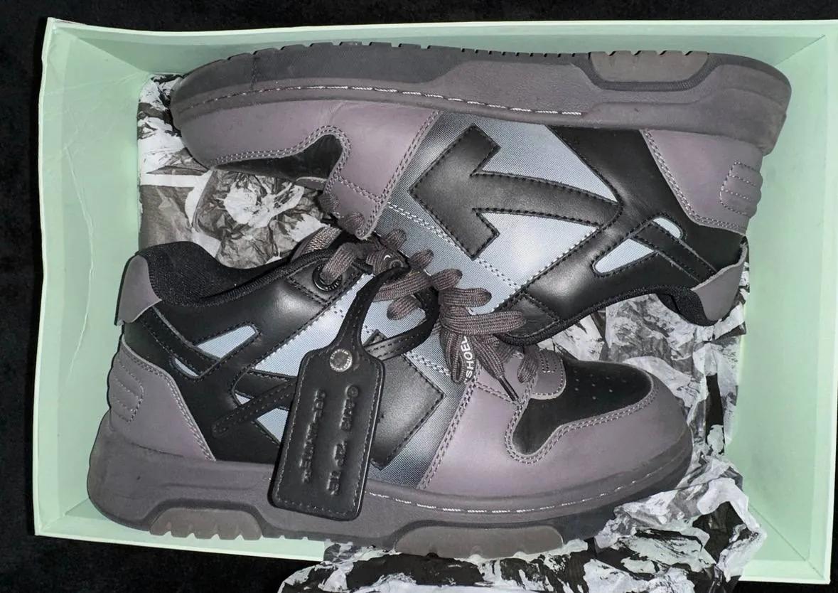 Кроссовки Off-White Out Of Office серые