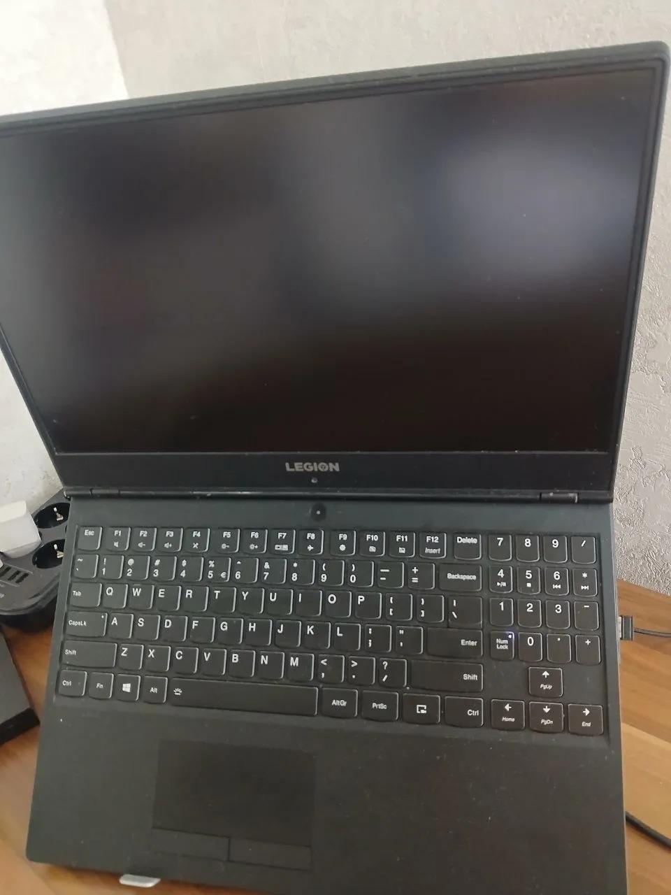Игровой ноутбук Lenovo Legion с неисправностями