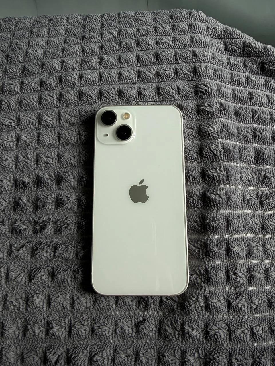 IPhone 13 128GB хорошее состояние