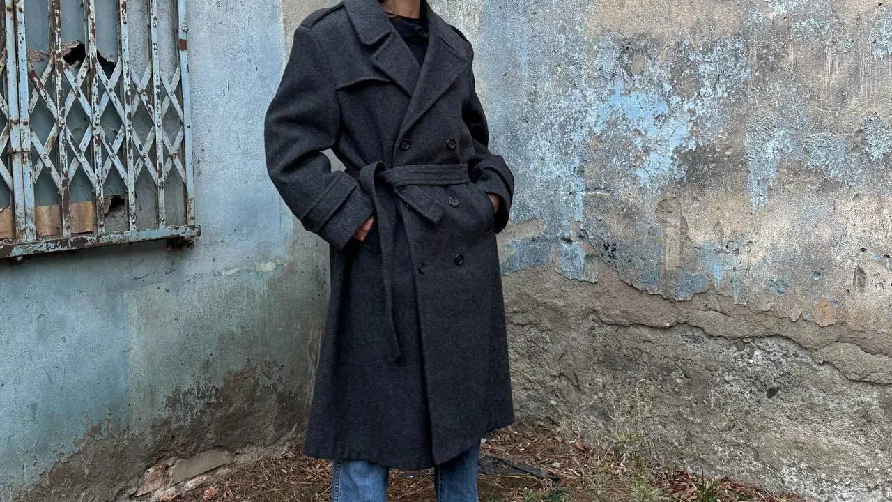 Женская одежда пальто куртки юбки