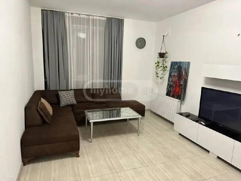 Квартира 80 м² с ремонтом в Исани