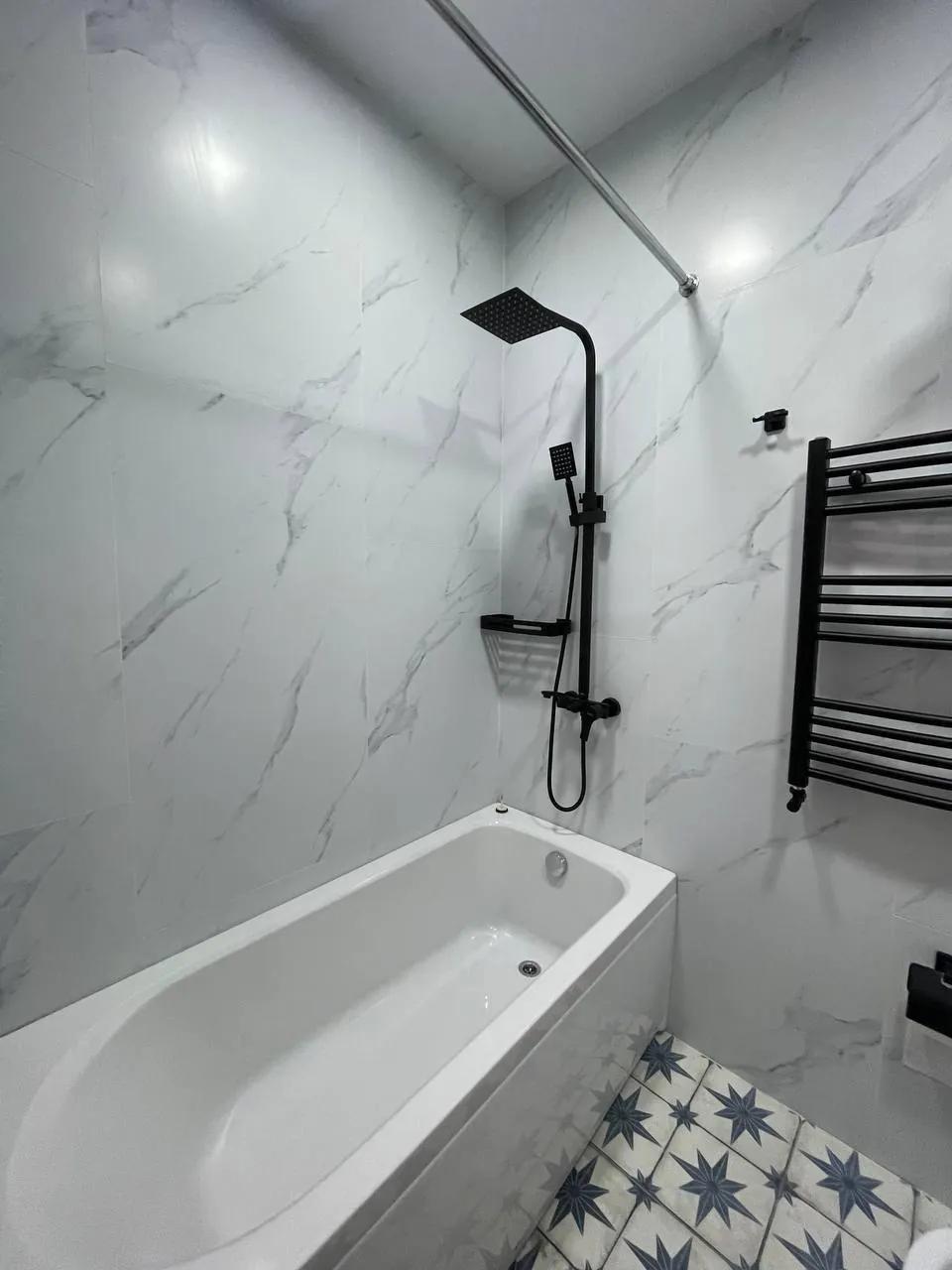 Квартира 90 м² с тремя спальнями в Гумбати