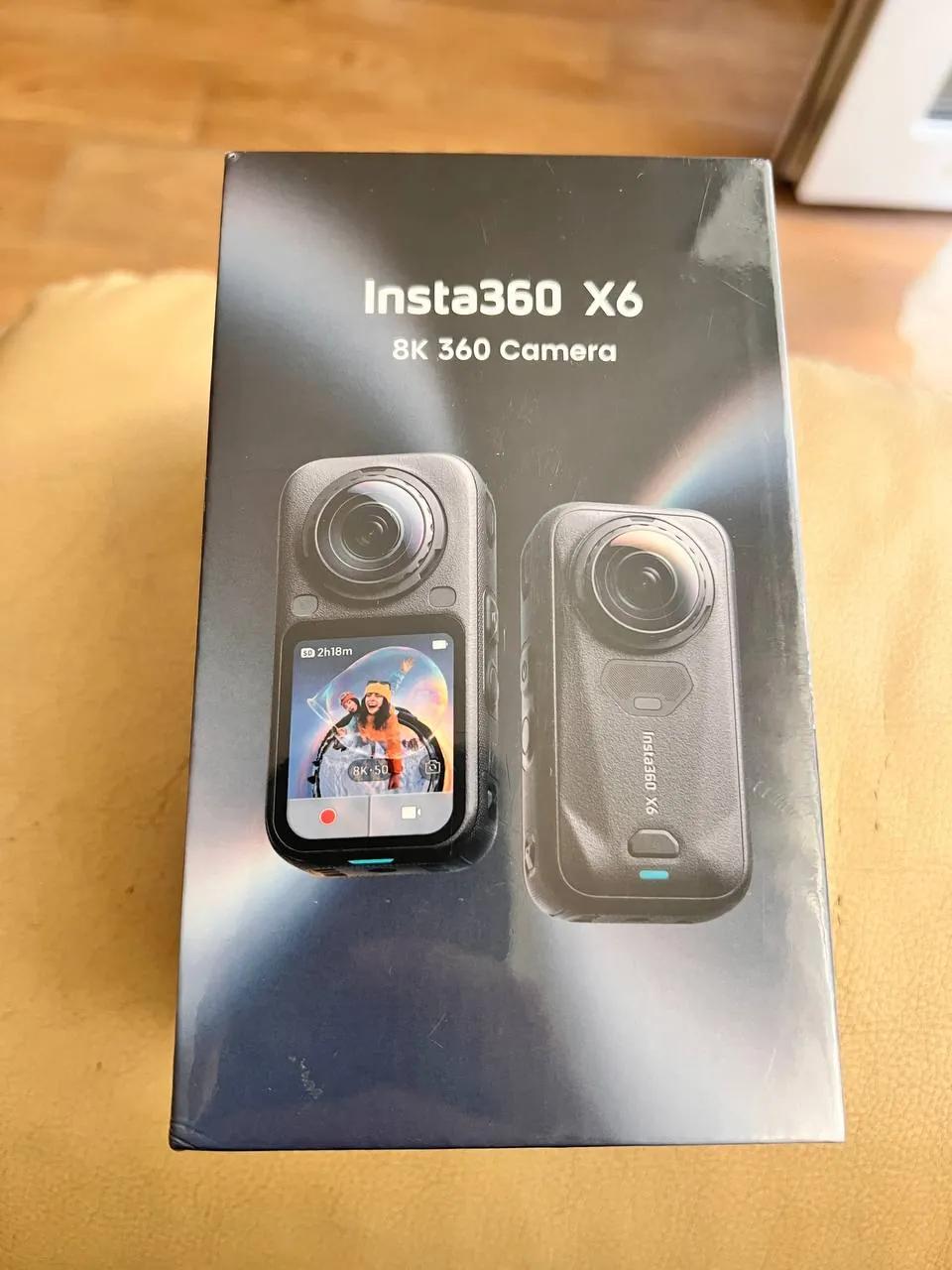 Экшн-камера Insta360 X6 Standard Bundle