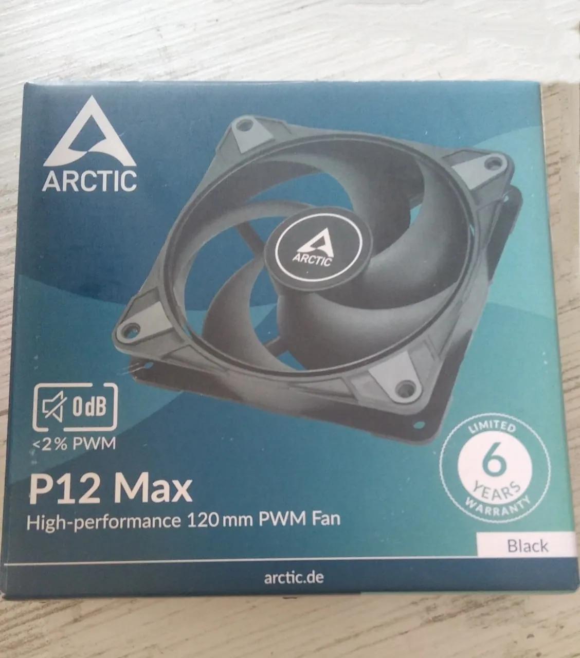 Кулер Arctic P12 Max для корпуса ПК