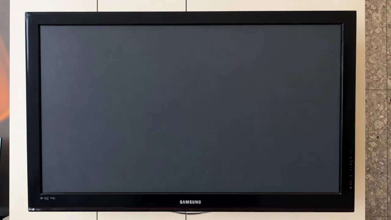 Плазменный телевизор Samsung 42 дюйма