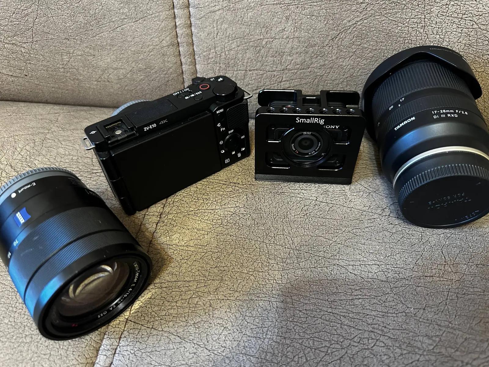 Фотокамеры и объективы Sony, Zeiss, Tamron