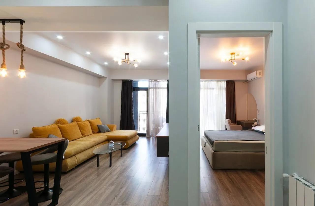 Квартира 62 м² с 1 спальней в Сабуртало