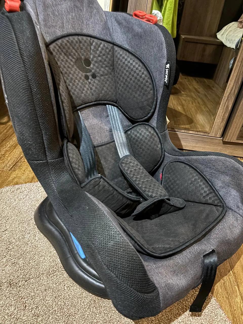 Детское автокресло Lorelli Premium
