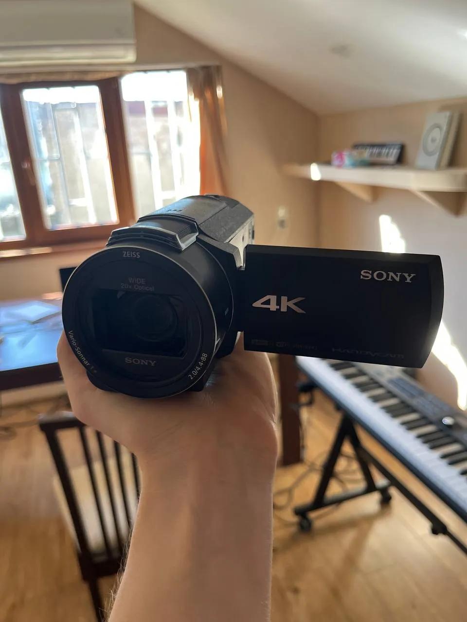 Видеокамера Sony FDR-AX43 4K