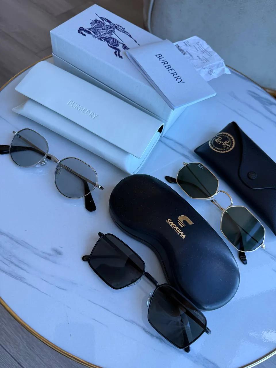Солнцезащитные очки Ray-Ban Carrera Burberry