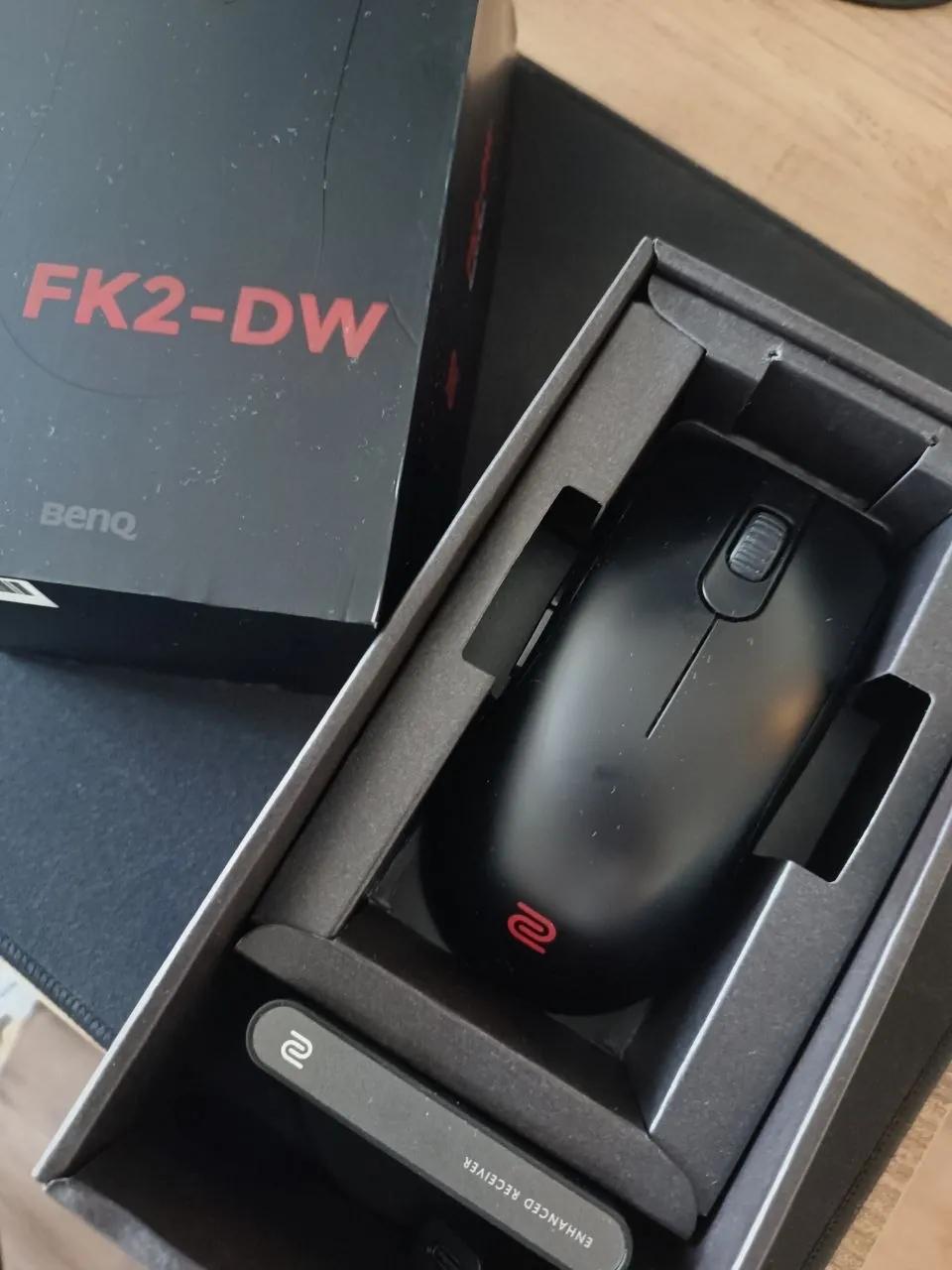 Беспроводная мышь ZOWIE FK2-DW 4K с док-станцией