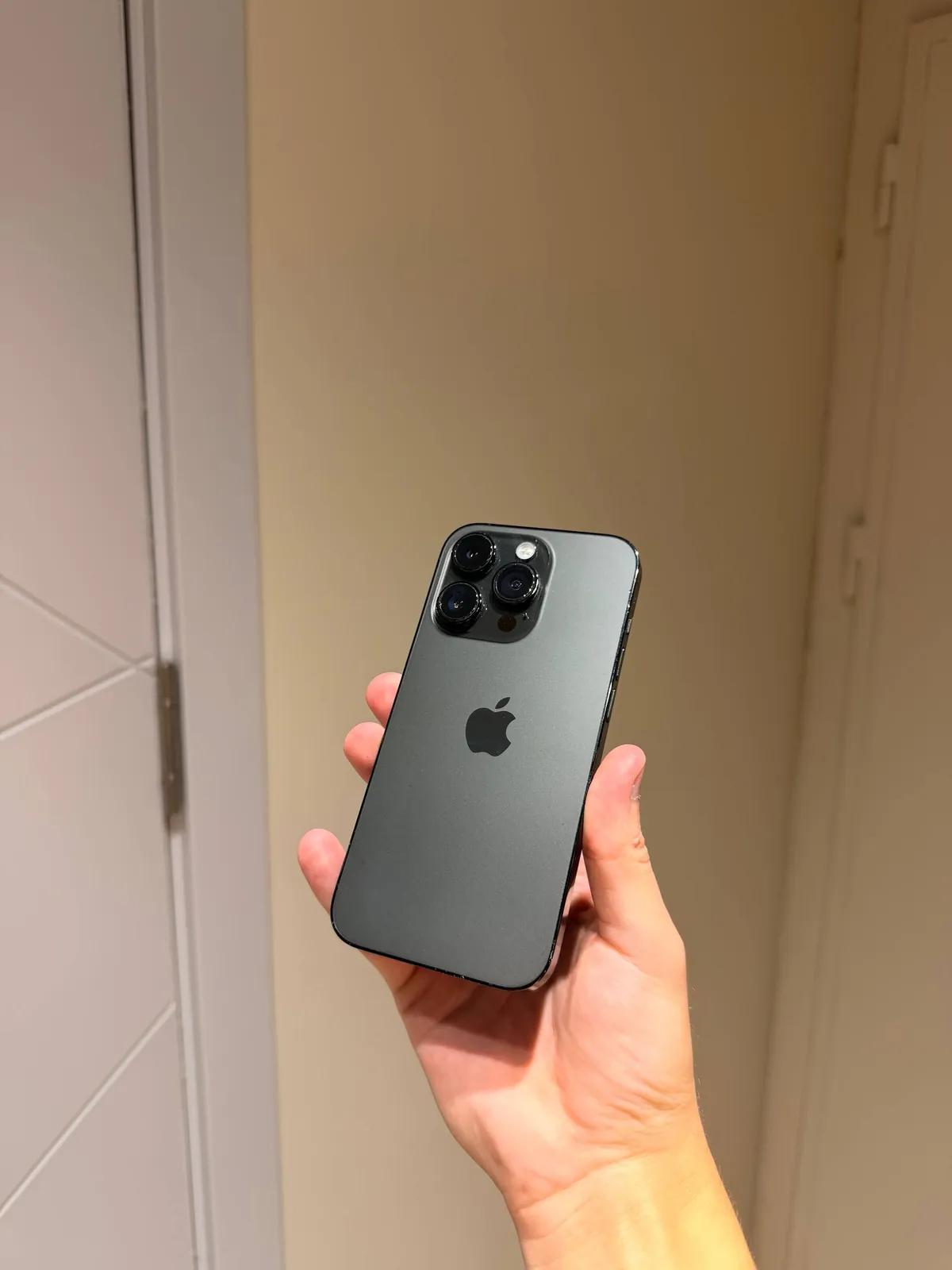 IPhone 14 Pro 256GB в хорошем состоянии