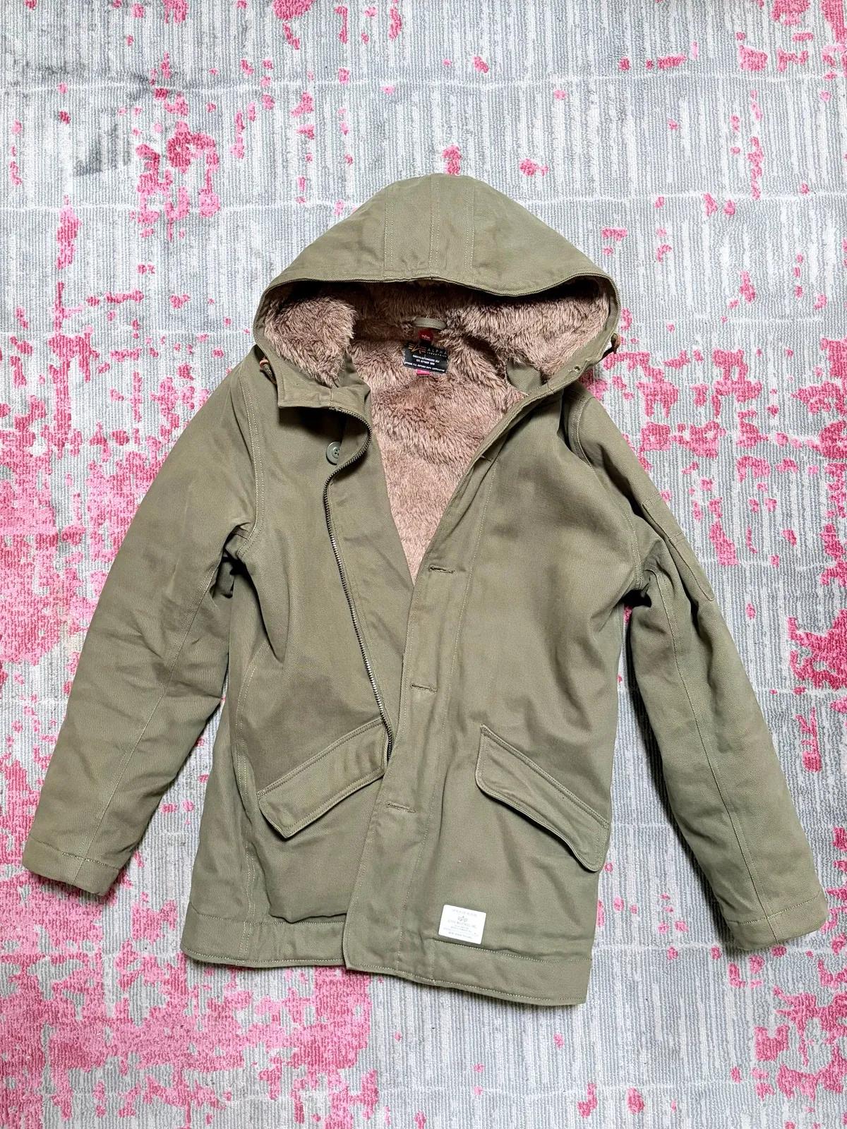 Парка Alpha Industries размера M