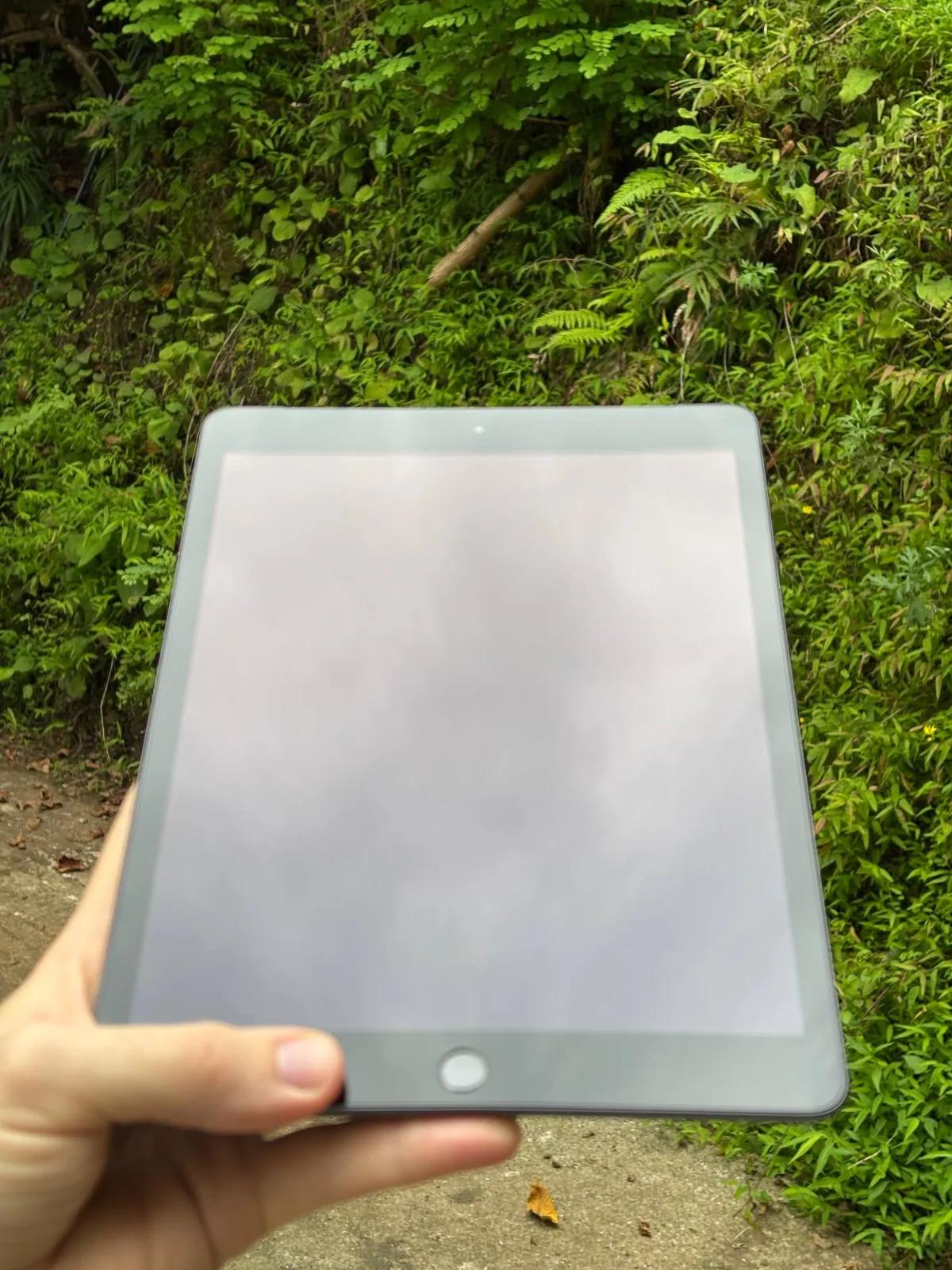 IPad 8-го поколения 32GB Space Gray