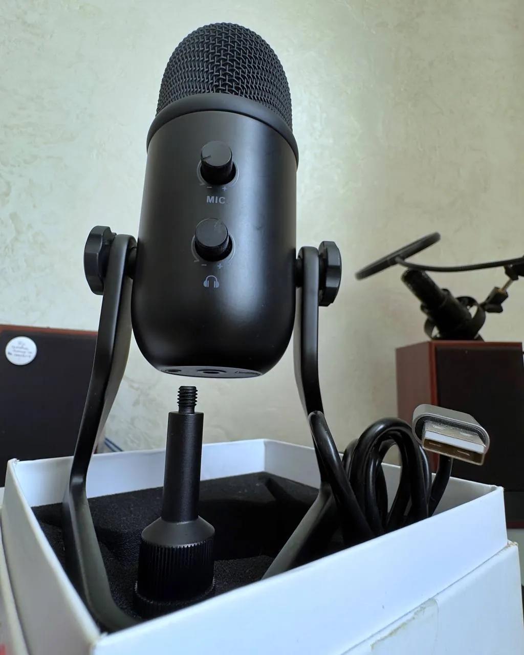 USB-микрофон FIFINE K678 для звукозаписи