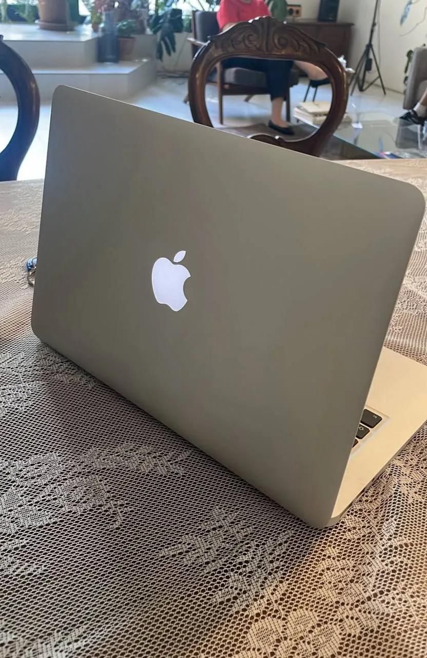 MacBook Air 13 Early 2014 i5