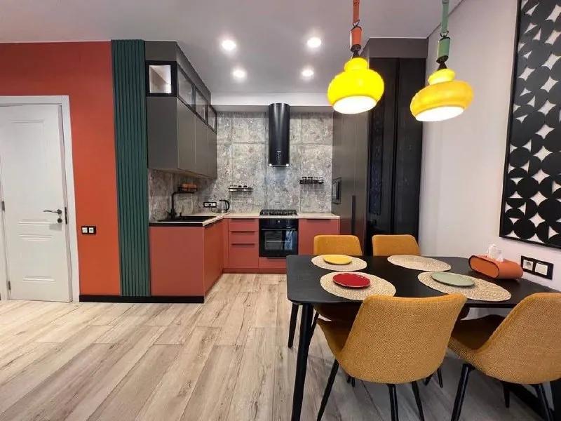 Квартира 55 м² с дизайнерским ремонтом на Новом бульваре