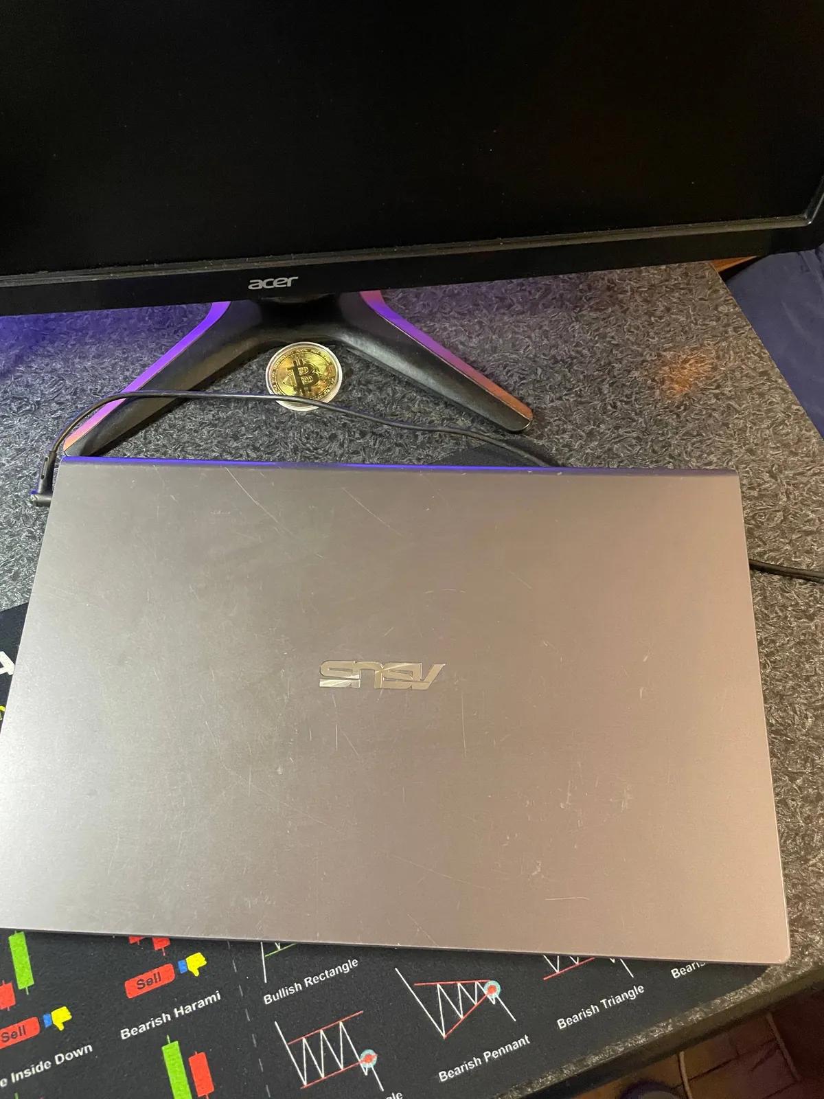 Ноутбук ASUS VivoBook X509JB i5 SSD