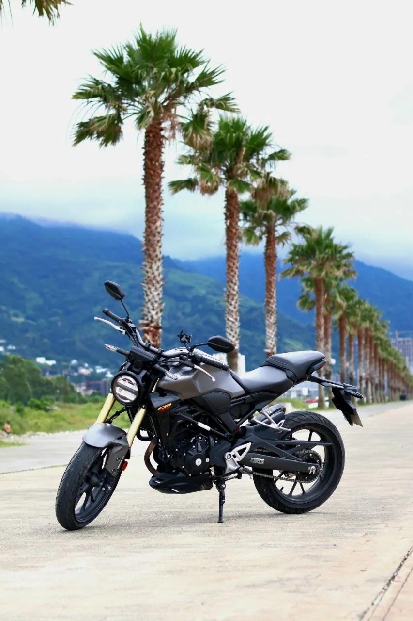 Honda CB300R 2024 года