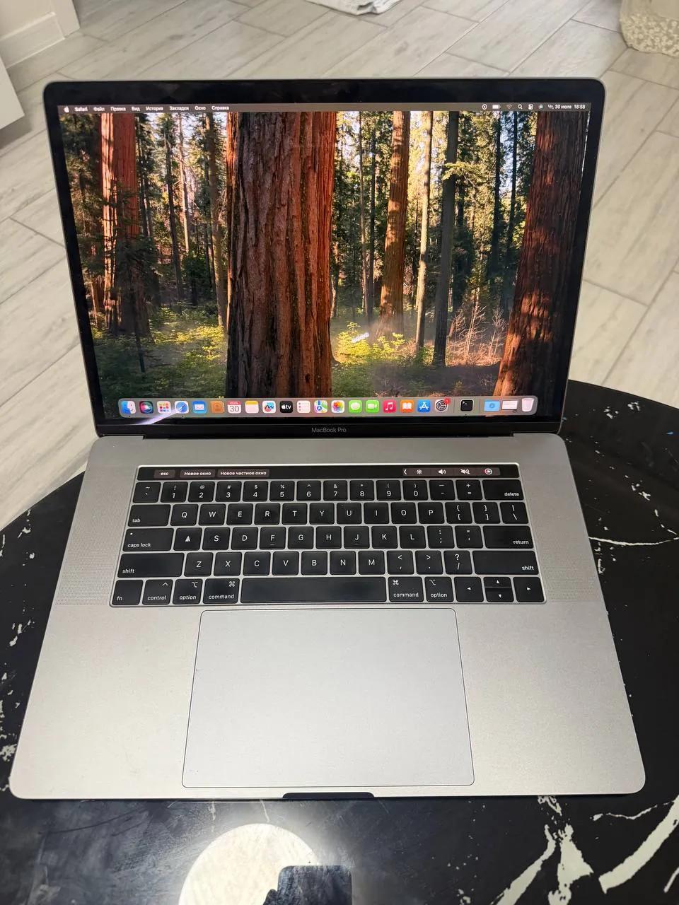 MacBook Pro 15 2018 i7