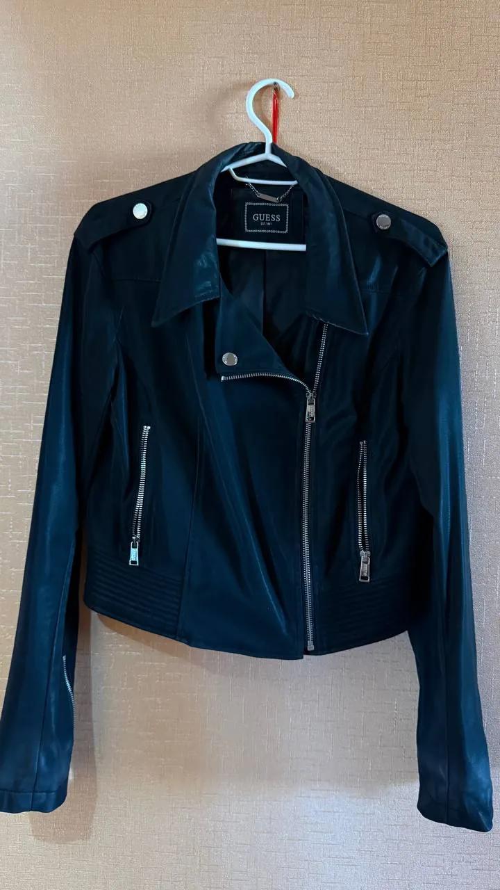 Куртка Guess с напылением, размер S
