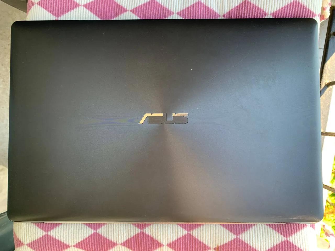 Ноутбук ASUS X550V