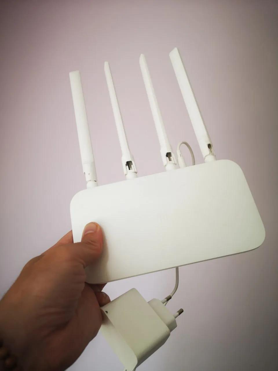 Wi-Fi роутер Xiaomi Mi Router 4C