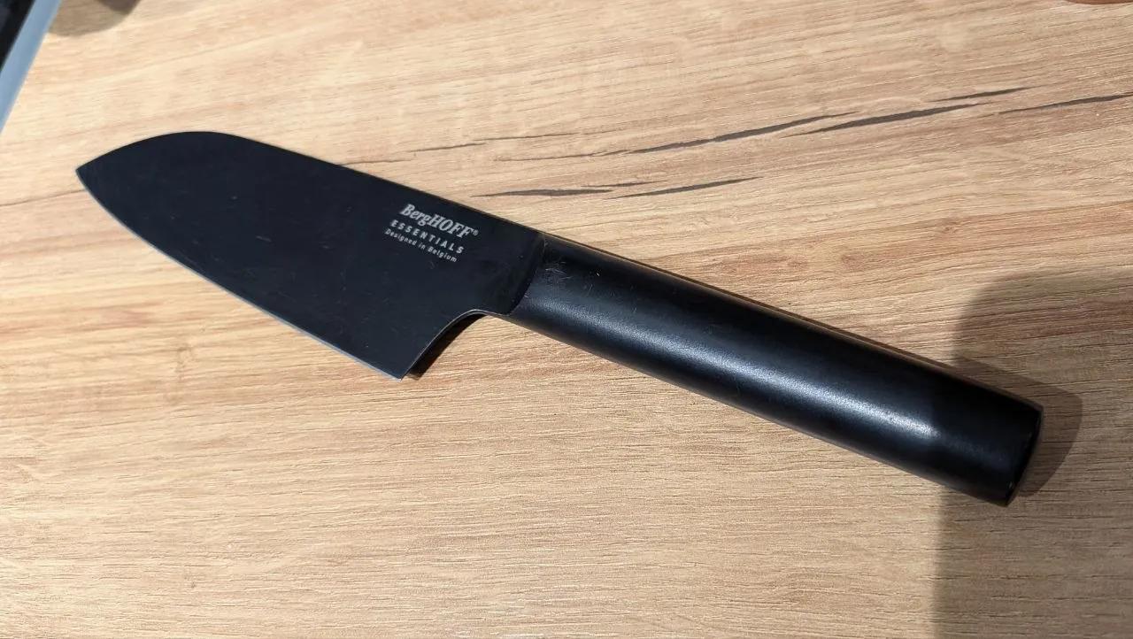 Кухонный нож BergHoff Santoku F23