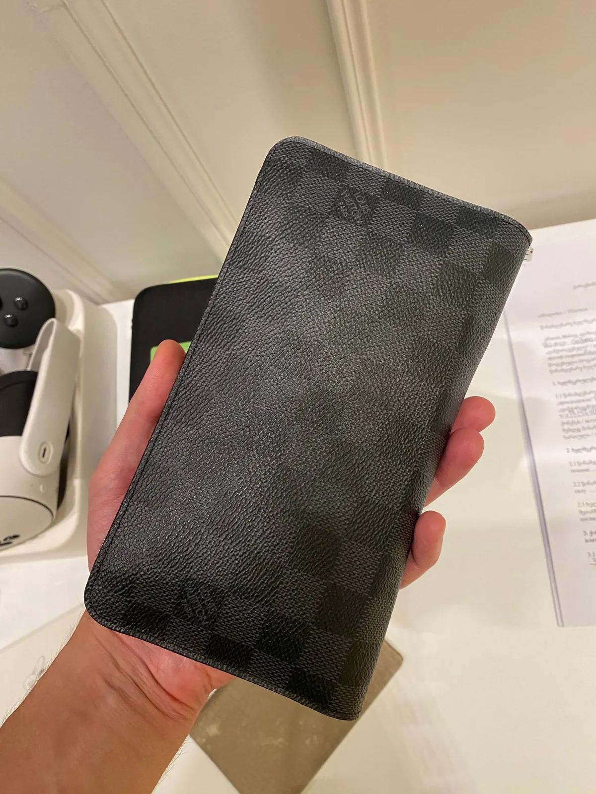 Кошелёк Louis Vuitton Zippy Organizer