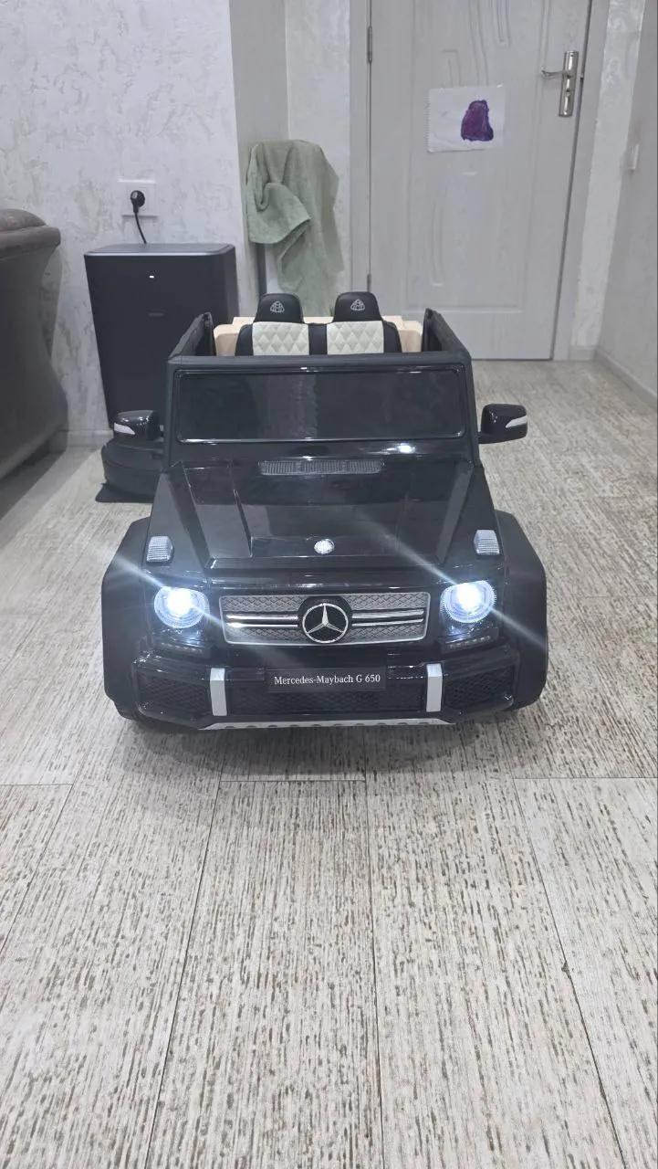 Детская машинка Mercedes Maybach G650