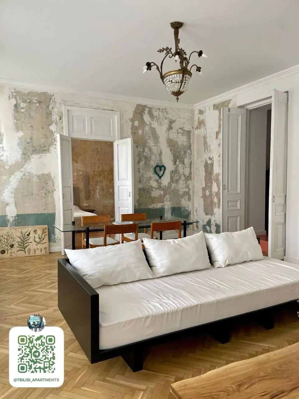 Квартира 70 м² с 1 спальней в Чугурети