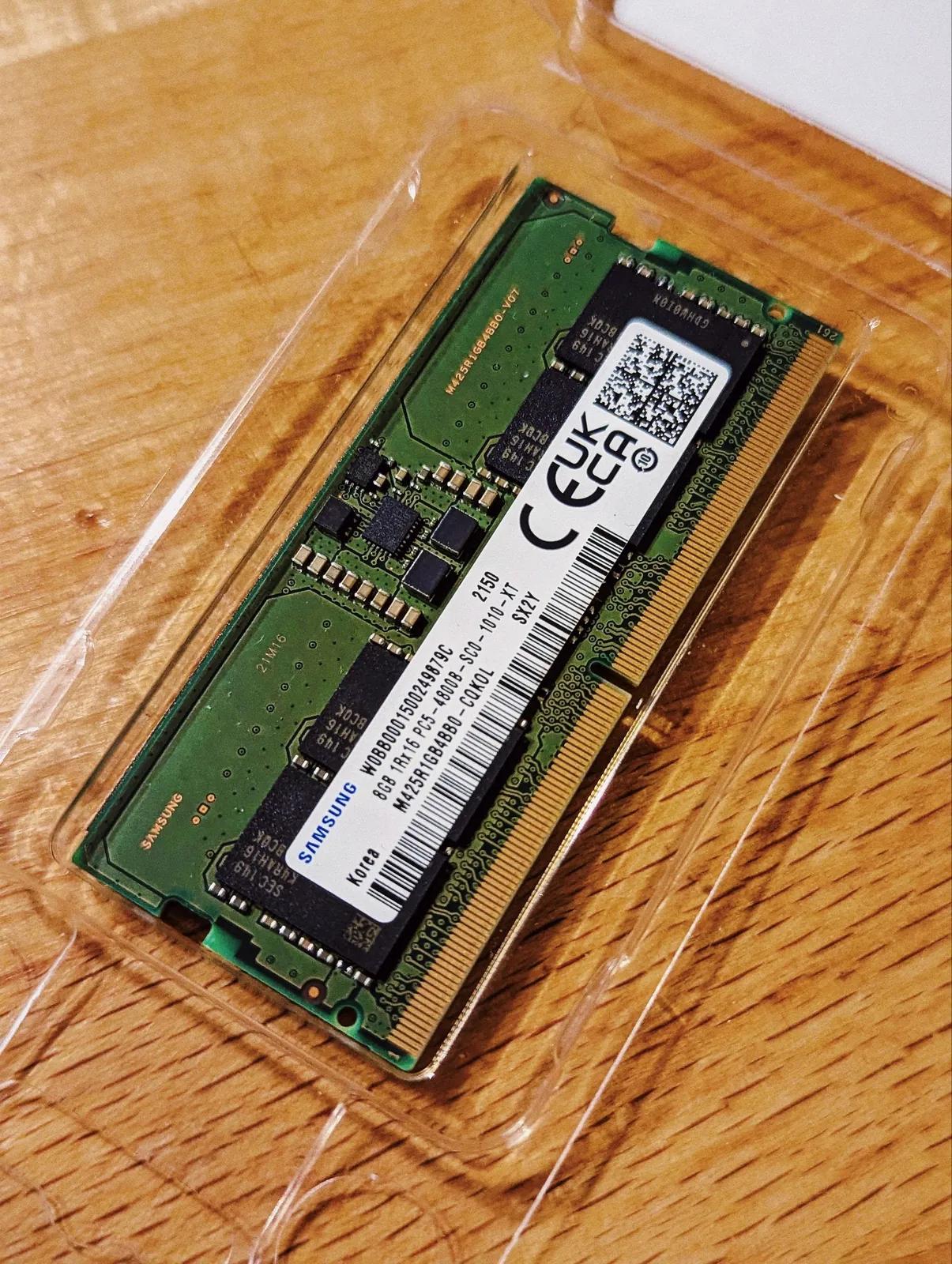 Оперативная память Samsung DDR5 8GB для ноутбука