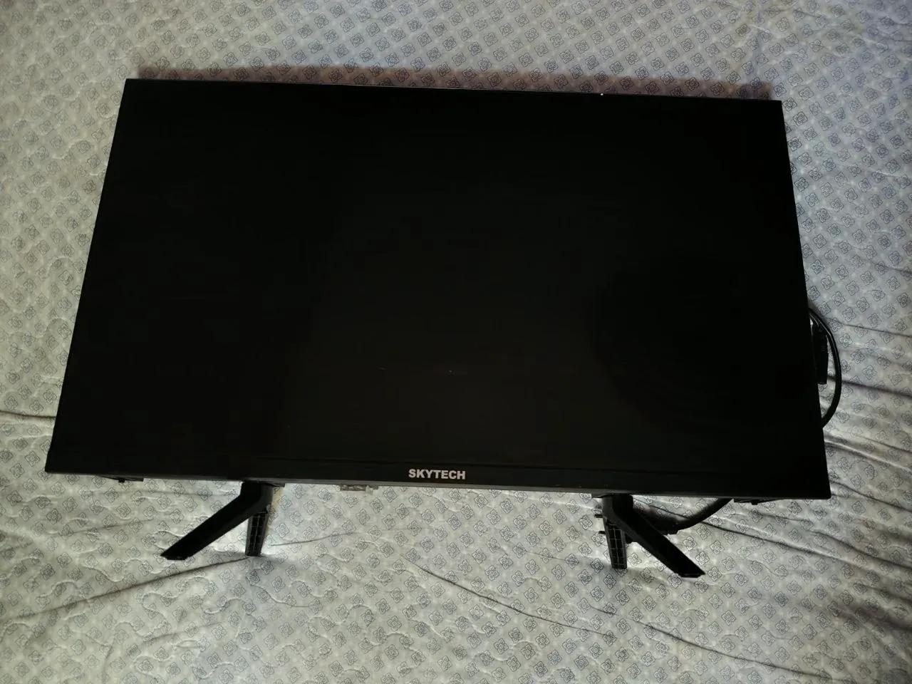 Телевизор SkyTech STV24N9000 24 дюйма новый