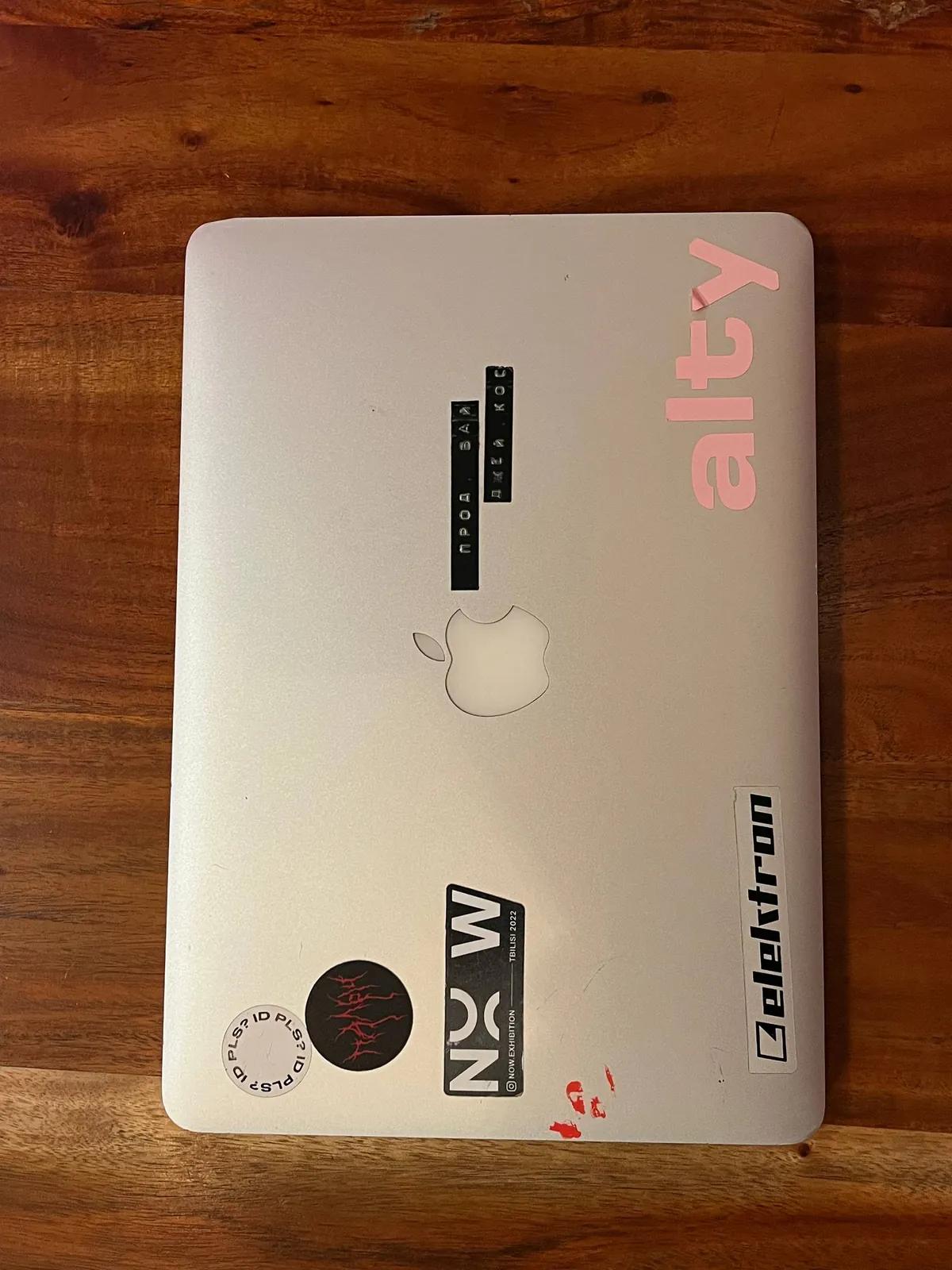 MacBook Pro 13 на запчасти или восстановление