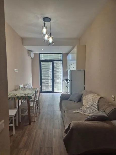Квартира 55 м² с балконом в Самгори