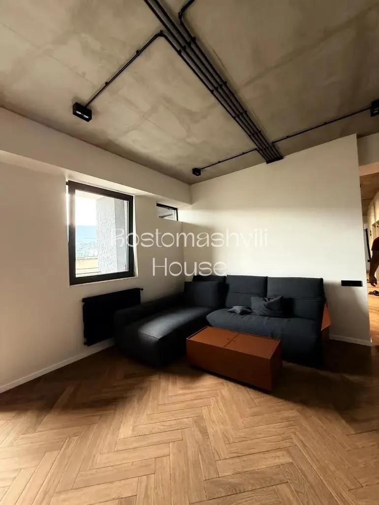 Квартира 95 м² с 2 санузлами в Сабуртало